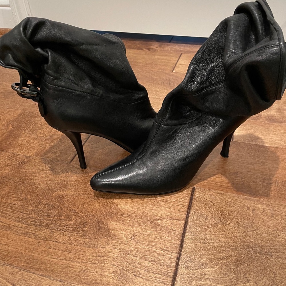Nine West Booties excellent used condition